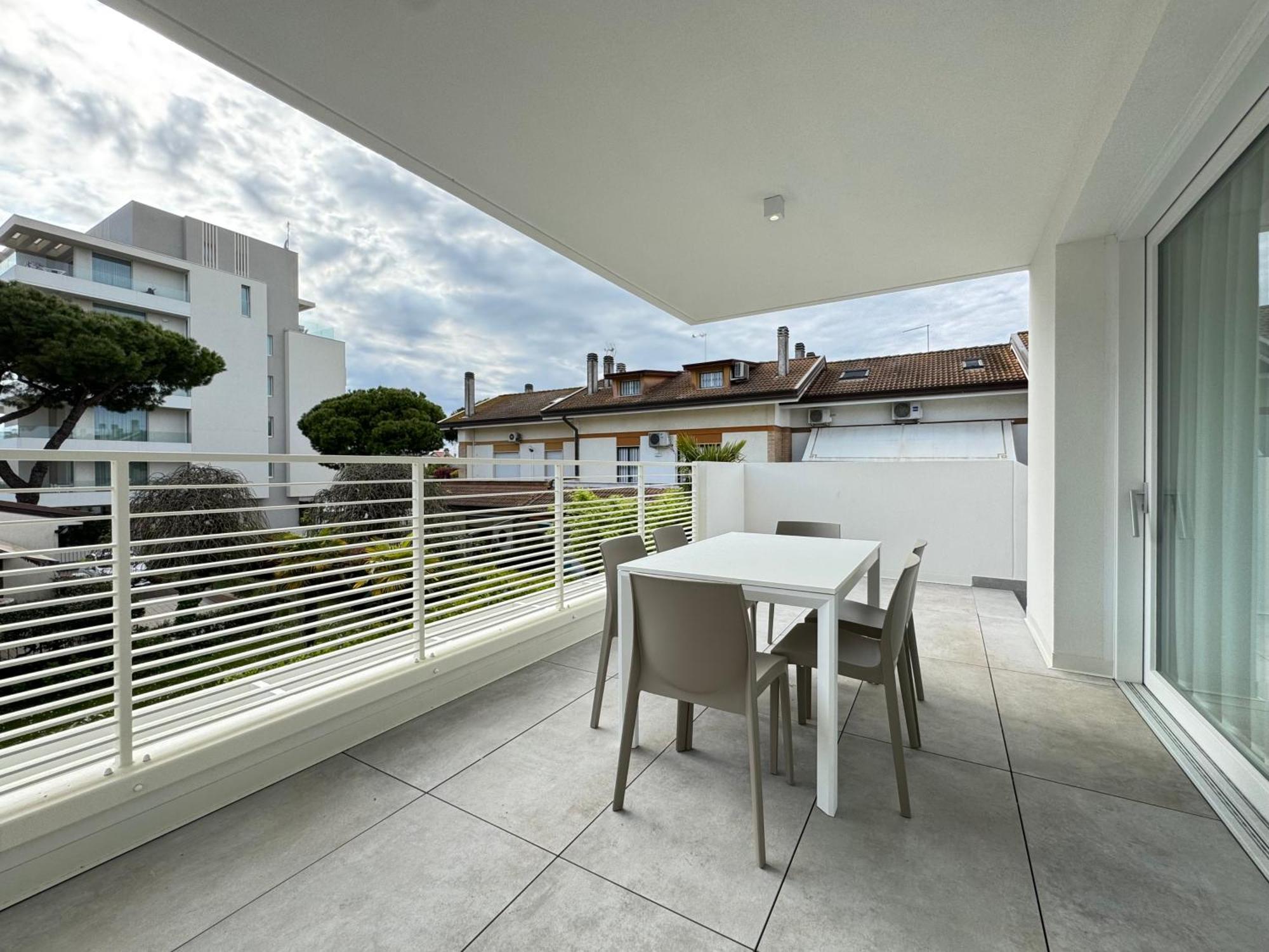 J Eight - Carraro Immobiliare - Family Appartamento Lido di Jesolo