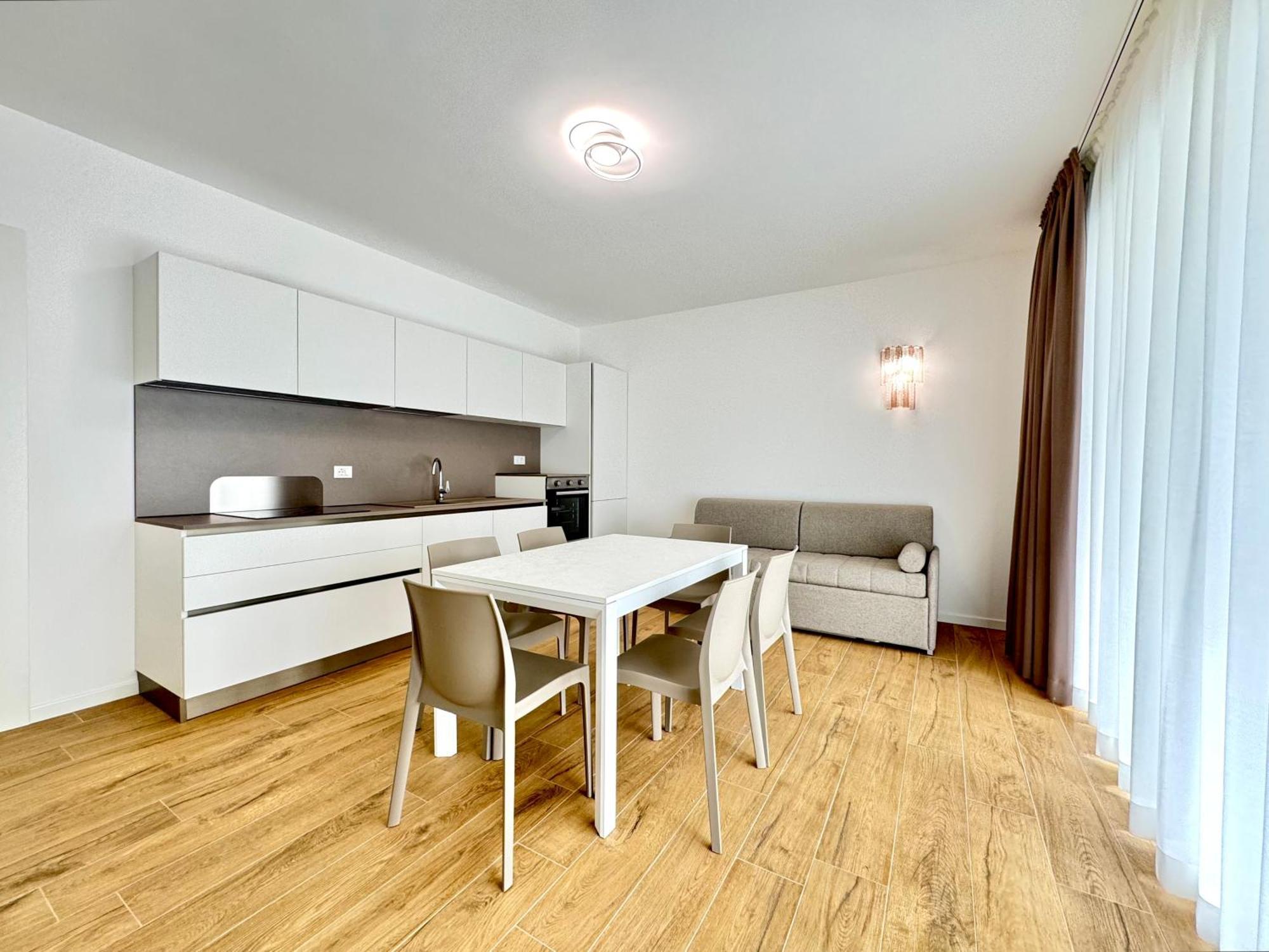 J Eight - Carraro Immobiliare - Family Appartamento *